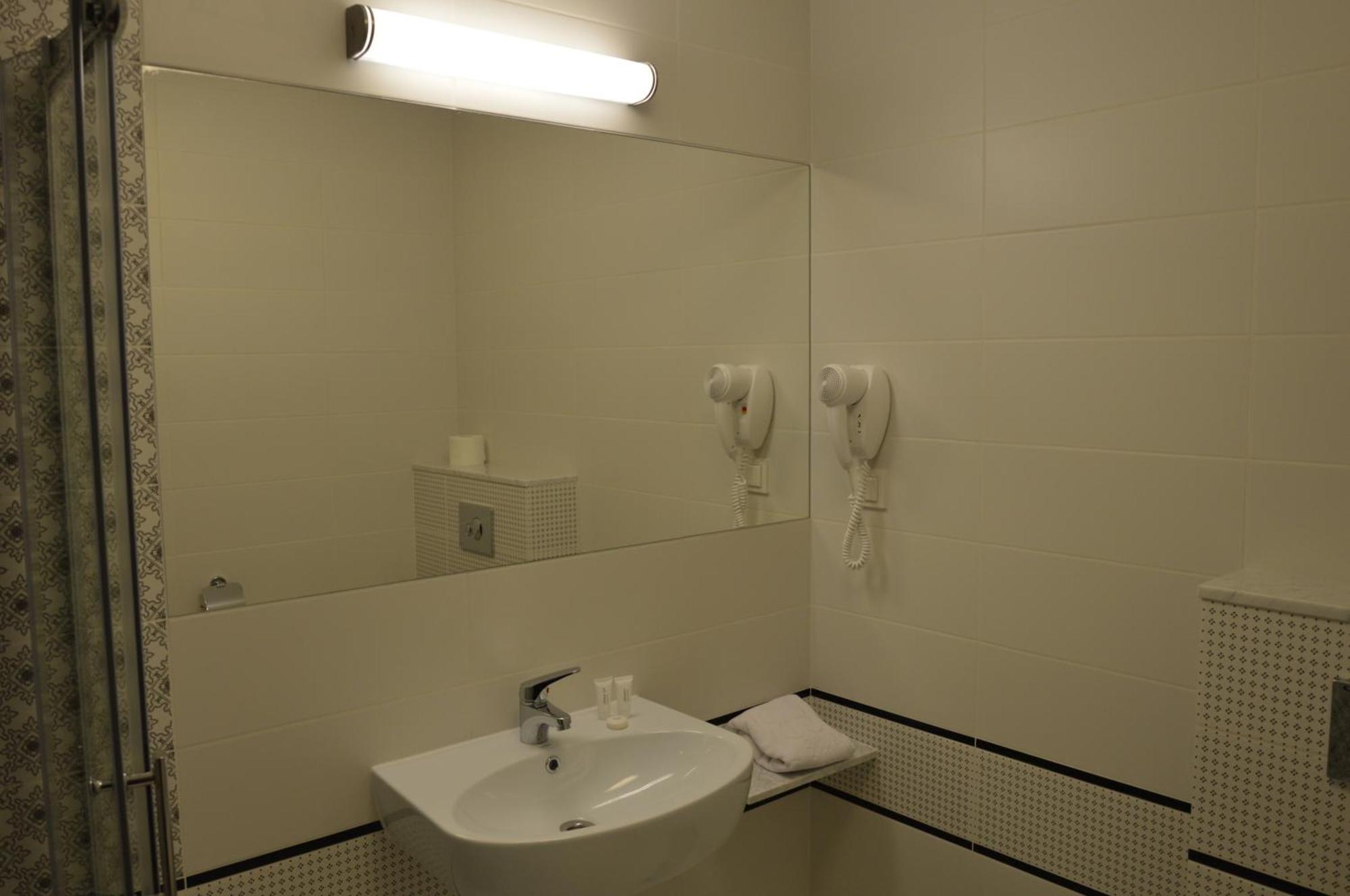 Hotel Via Baltica Lomza Ruang foto