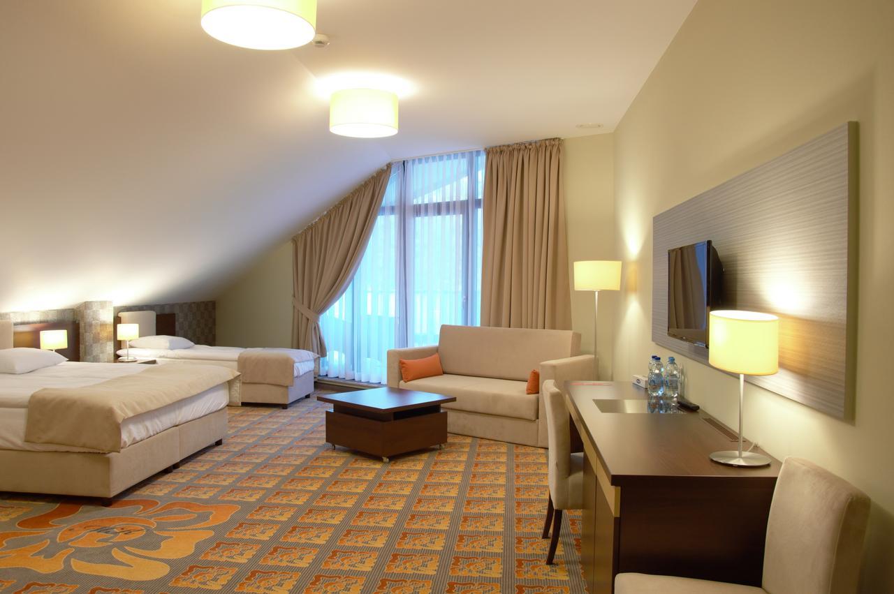 Hotel Via Baltica Lomza Ruang foto